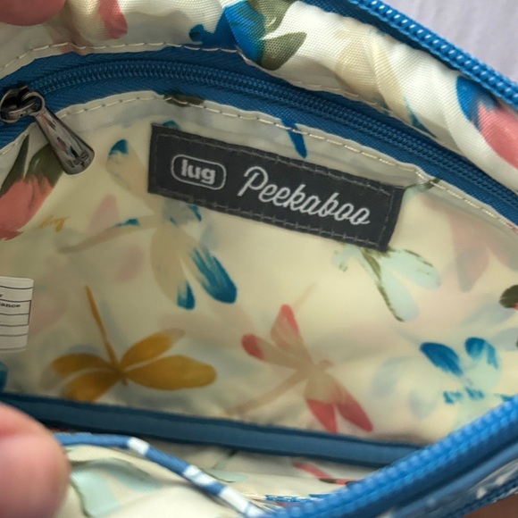 Lug New With Tags Absolutely Beaitiful Quilted Blue Bag with White Leaf Design - Picture 5 of 10